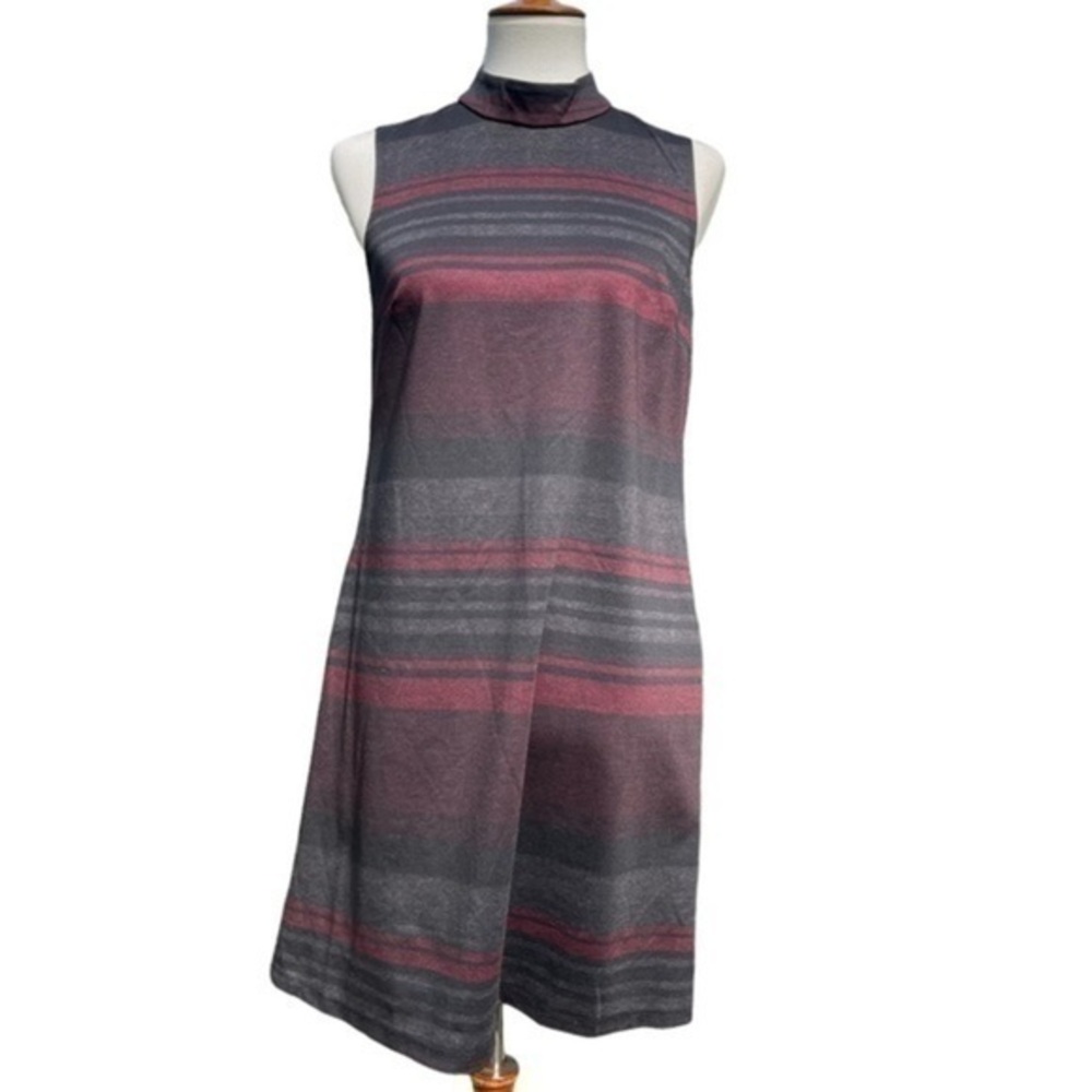 AGB Sleeveless Mock Neck Stripped Dress